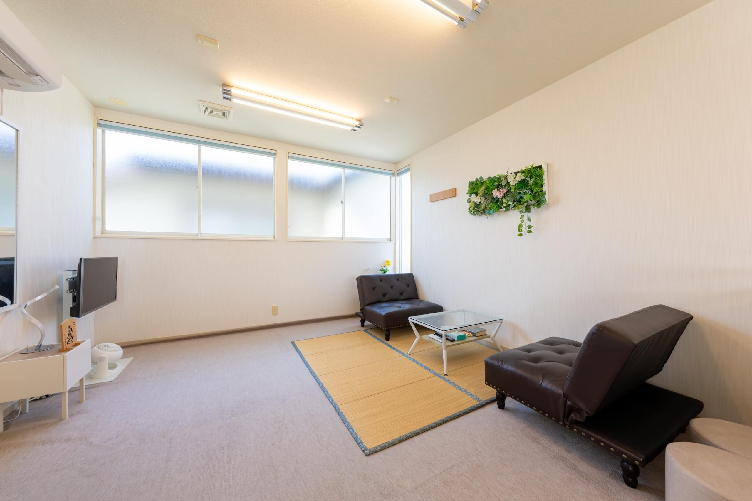 幸手 専用式場 導師控室(2階)